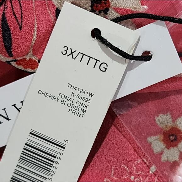 Tahari Tonal Pink Cherry Blossom V-Neck Blouse Plus Size 3X New! - Picture 8 of 8